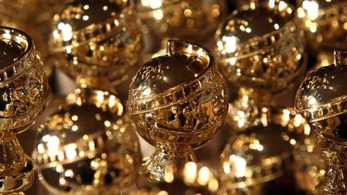 hi-golden-globe-statuettes